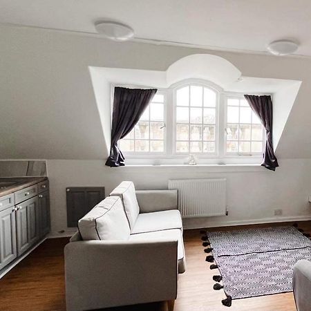4 Bed Loft Apartment Overlooking Historic Town Троубридж Екстер'єр фото